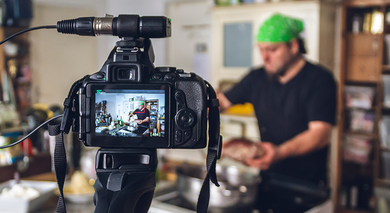 TV、映画、雑誌の「食」シーンコーディネート